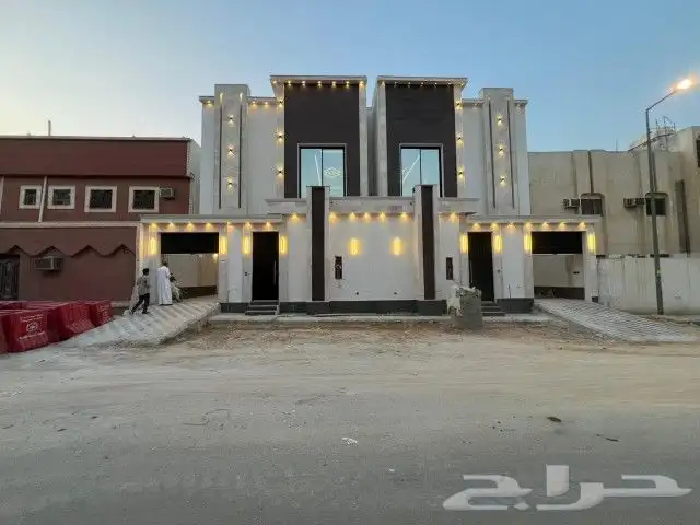 فله دبلكس في العريجا المساحه 200 0