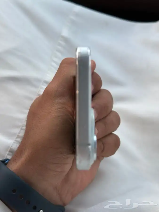 ايفون 15   128 قيقا 2