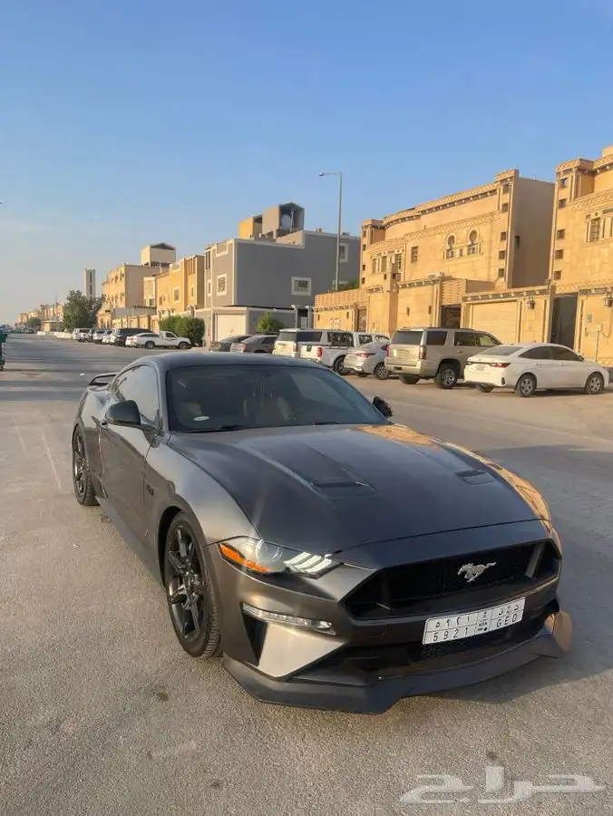 موستنج GT قير عادي 0