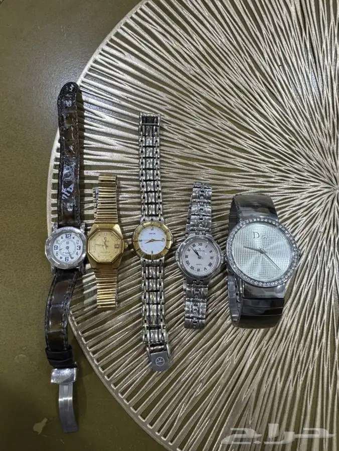 ساعات طراز قديم 0