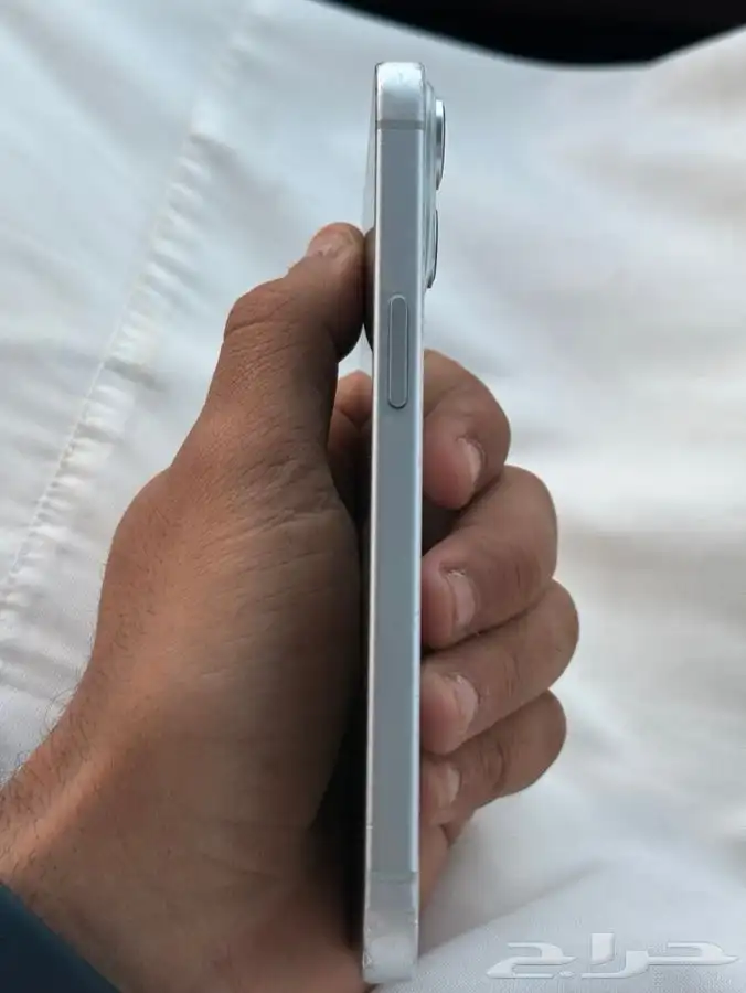 ايفون 15   128 قيقا 3