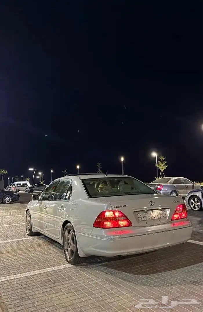 لكزس LS موديل 2002 سعودي فل الترا ممشى قليل 2