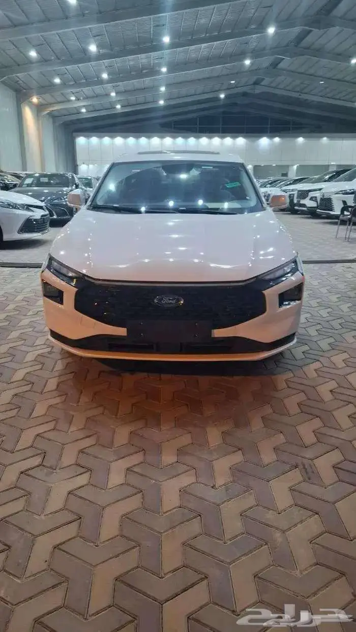فورد تورس امبيانتى استاندر بنزين 2026 سعودى 10