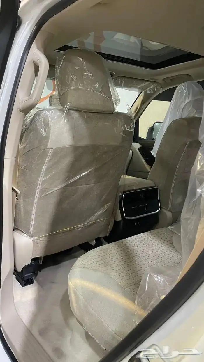 لاندكروزر جي اكس ار بنزين رقم 2 سعودي2025 بطاقة جمركية 2