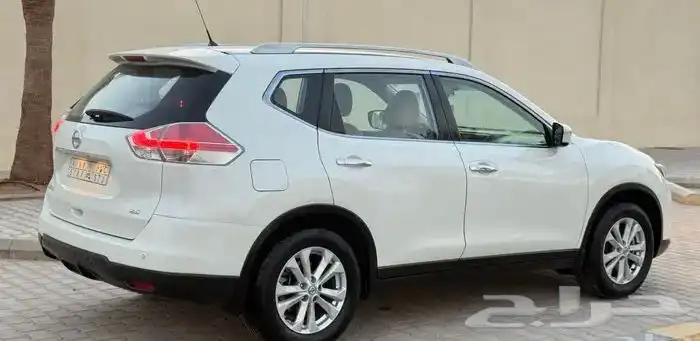 نيسان اكس تريل وكاله 4 سلندر نضيف البيع 8