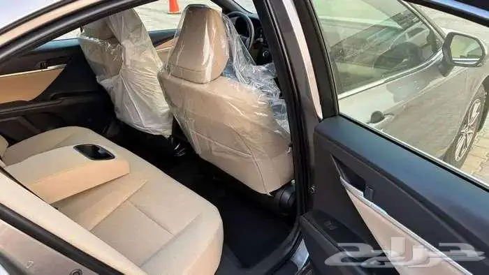 تويوتا كامري 2025 بنزين استاندر 12