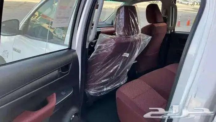 هايلوكس غمارتين 2025 بنزين دبل قير أتوماتيك 9