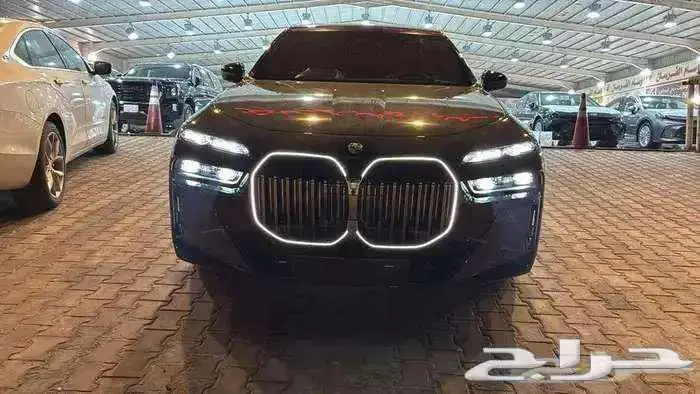 بي أم دبليو 735i موديل 2026 فل كامل أند فجول جديد M Kit 2