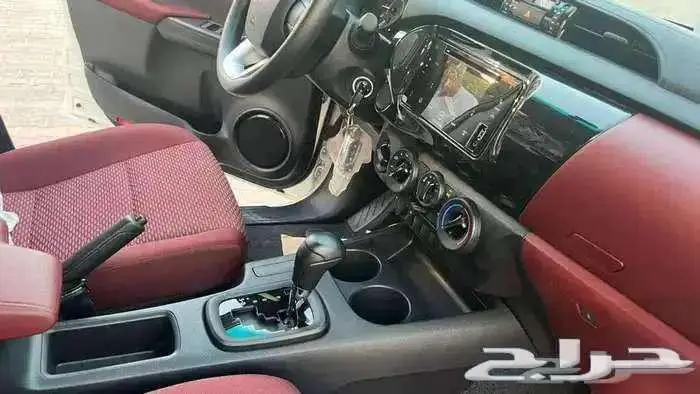 هايلوكس غمارتين 2025 ديزل دبل قير أتوماتيك 7