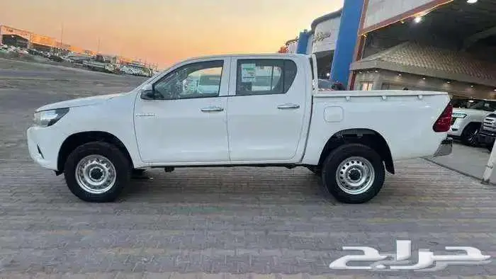 هايلوكس غمارتين 2025 ديزل دبل قير أتوماتيك 2