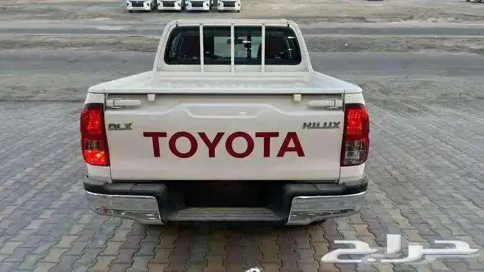 هايلوكس غمارتين 2025 ديزل دبل قير أتوماتيك 4