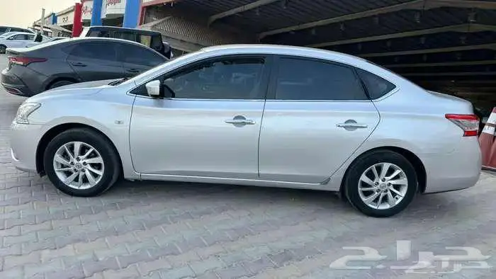 نيسان سنترا 2019 نص فل 2