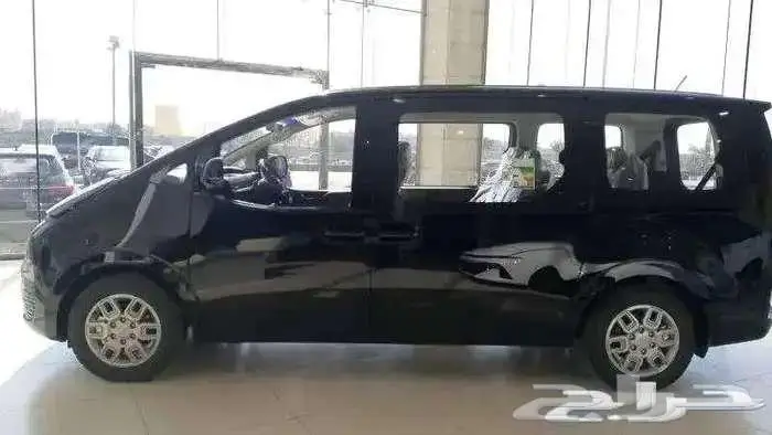 ستاريا ديزل 9 راكب اوتوماتيك 2026 أسود كاش وأقساط 1