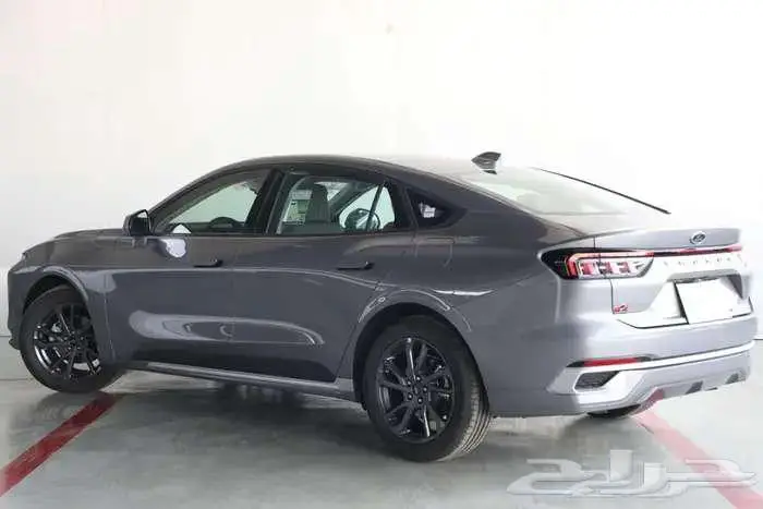 فورد تورس امبيانتى استاندر بنزين 2026 سعودى 16