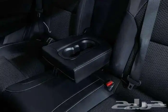 رينو كوليوس E 2025 16