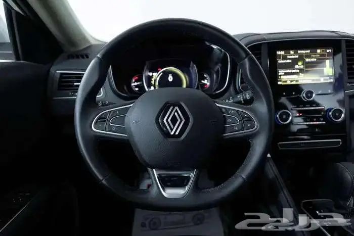 رينو كوليوس E 2025 10