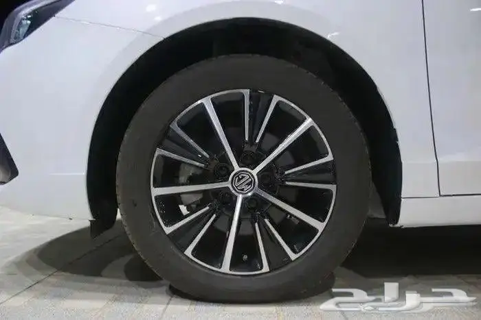 ام جى 5 ستاندر الشكل الجديد كاش وتمويل 3