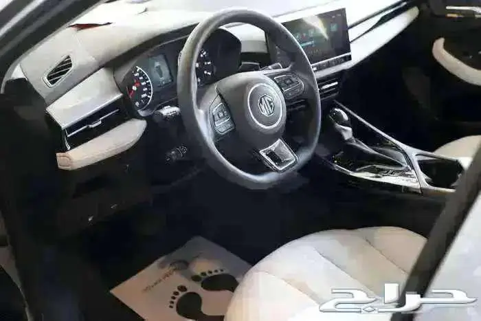 ام جي فايف كمفورت الشكل الجديد 2025 كاش - تقسيط 8