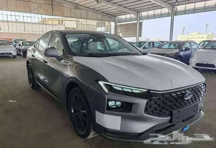 فورد تورس نص فل تريند وتيتانيوم 2026 كاش واقساط 1