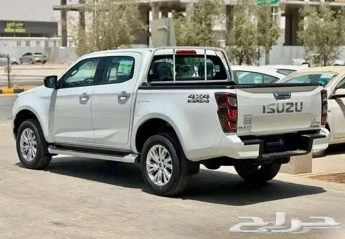 ايسوزو LS فل كامل 2025 بالنقد والتقسيط 3