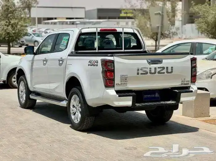 ايسوزو LS فل كامل 2025 بالنقد والتقسيط 2
