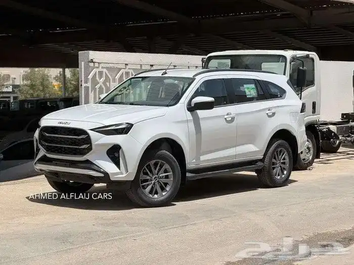 ايسوزو MUX 2025 فل كامل 0