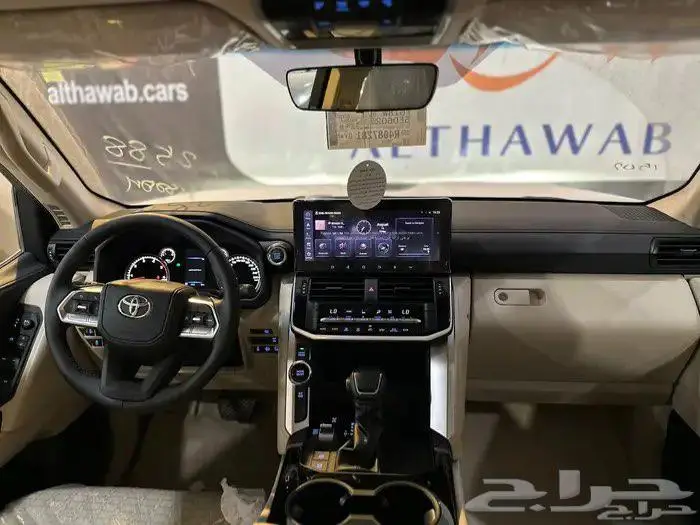لاندكروزر جي اكس ار بنزين رقم 2 سعودي2025 بطاقة جمركية 3