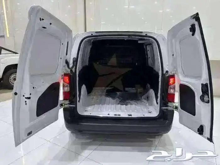 بيجو بارتنر فان بضاعه ديززل قير عادي كاش وتقسيط 6