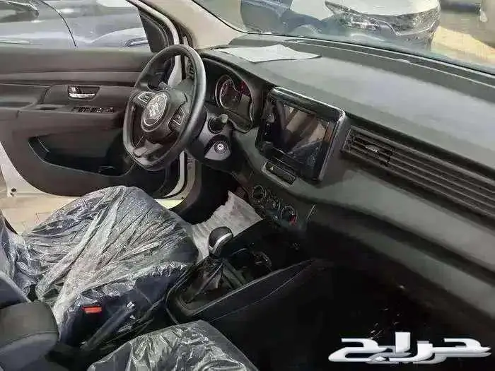 سوزوكي ارتيجا 2025 استاندر وفل كامل 1
