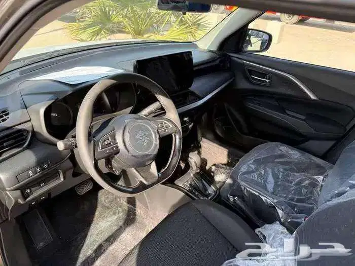 سوزوكي سويفت فل كامل 2025 3