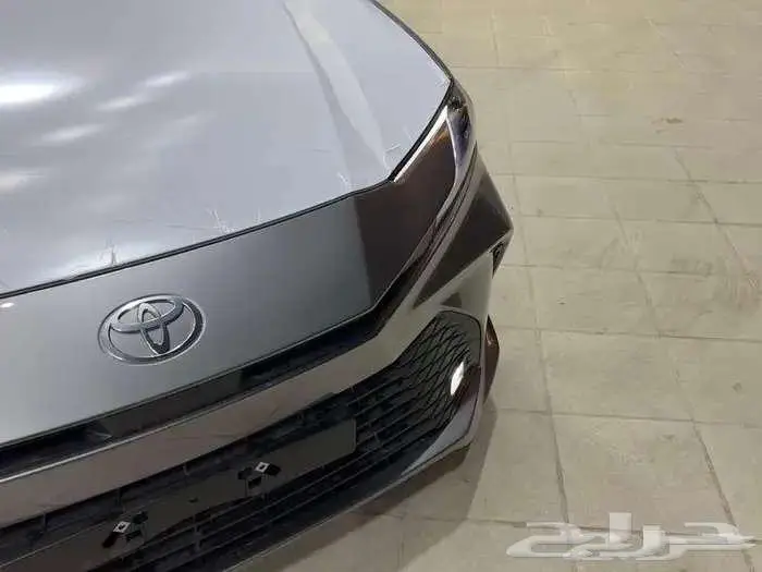 تويوتا كامري E هايبرد 2025 كاش واقساط 14