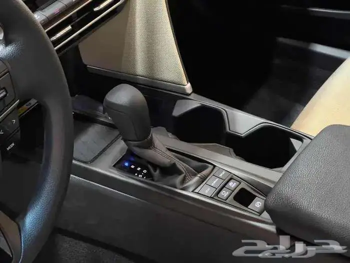 تويوتا كامري E هايبرد 2025 كاش واقساط 20