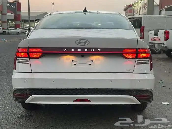 هيونداي - اكسنت فليت 2025 - اقل سعر للكاش والاقساط 9