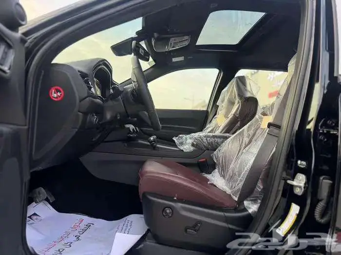 دودج دورانجو GT 2025 بريميوم نايت اديشن 5