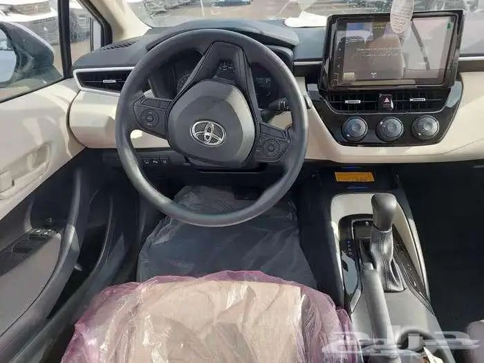 تويوتا كورولا XLI نص فل مطور 2.0 لتر 2025 سعودي 4