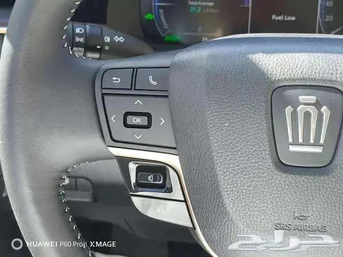 كراون بريميوم اسود 2025 22