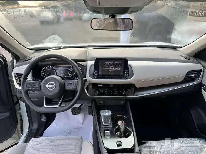 نيسان اكس تريل استاندر 7راكب دفع امامي 2026 اقساط او كاش 8