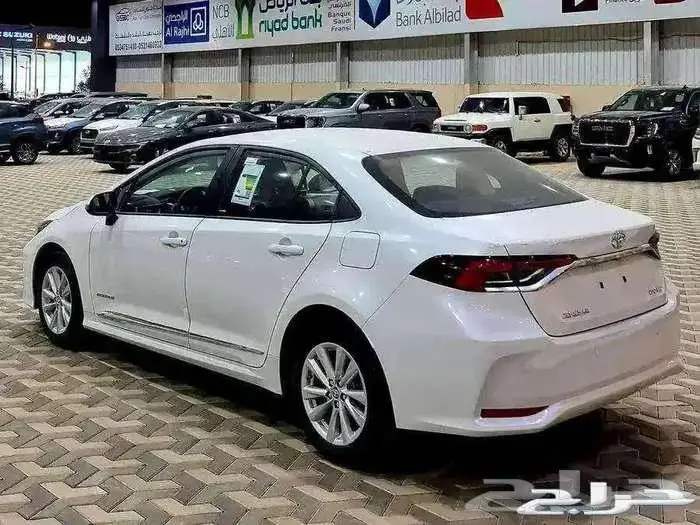 تويوتا كورولا XLI مطور 2025 كاش واقساط 3