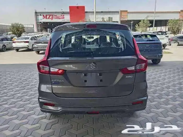 سوزوكي ارتيجا 2025 2