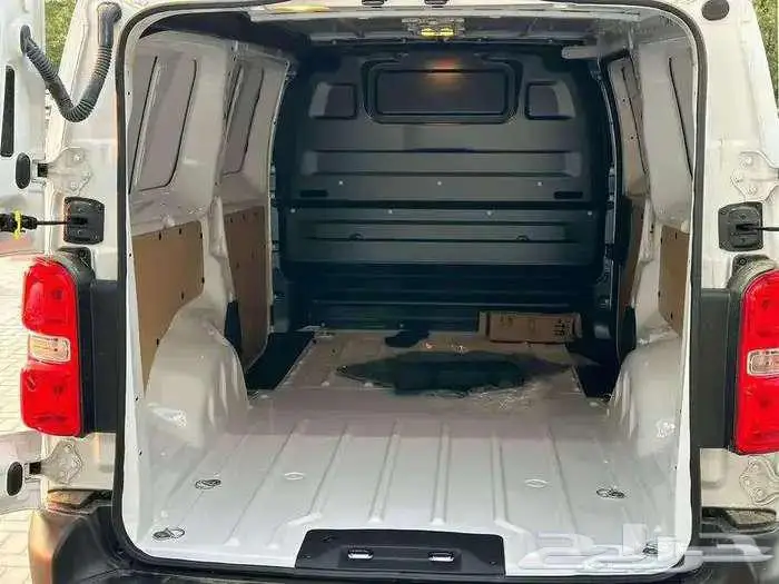 بيجو اكسبيرت فان بضاعه شاص طويل 2025 6