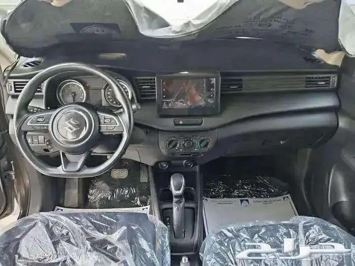 سوزوكي ارتيجا 2025 11