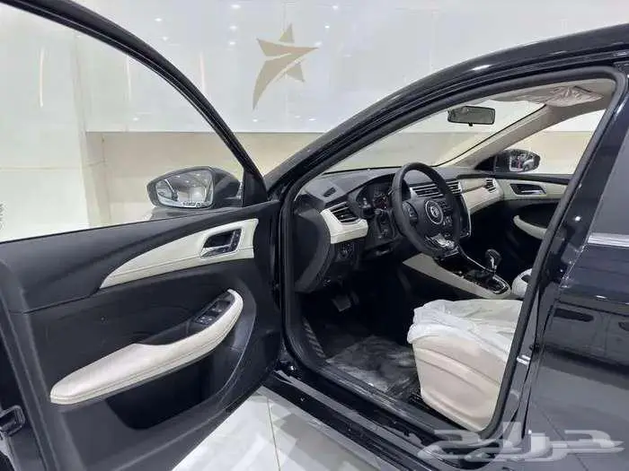 ام جي 5 MG ستاندرد موديل 2025 7