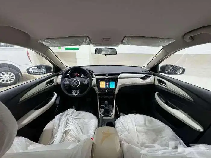 ام جي 5 MG ستاندرد موديل 2025 8