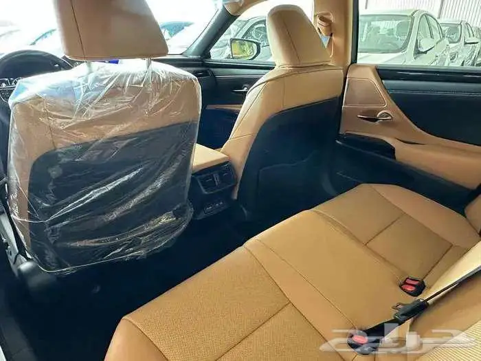 لكزس ES250 AA - موديل 2025 10