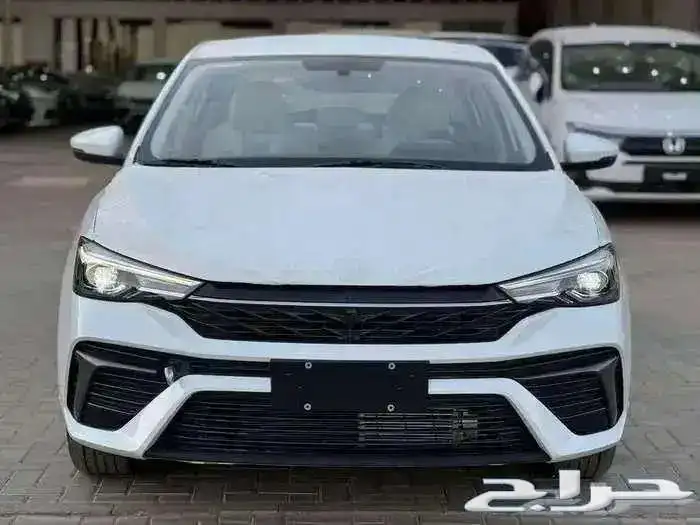 ام جي MG 5 استاندر الشكل الجديد موديل 2025 الفخامه والجماال 0