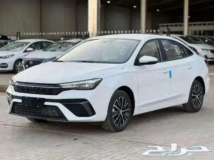 ام جي MG 5 استاندر الشكل الجديد موديل 2025 الفخامه والجماال 2