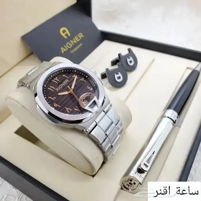 طقم هدايا رجالي من ماركة أقنر يتكون من ساعة يد فضية اللون وق 8