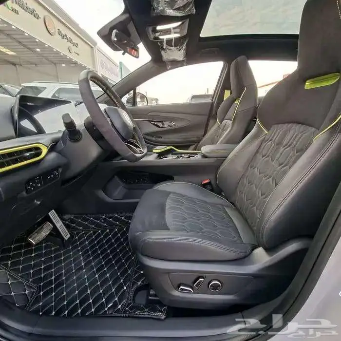 شانجان يوني تي 2025 4