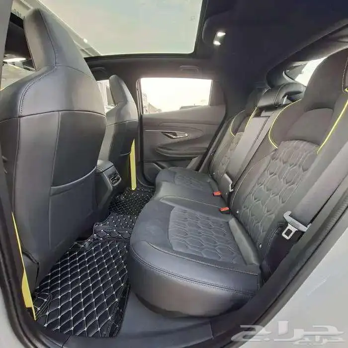 شانجان يوني تي 2025 5