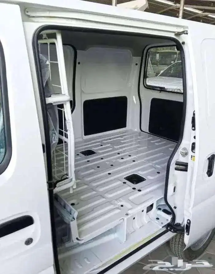 فان دباب سوزوكي ايكو موديل 2026 4